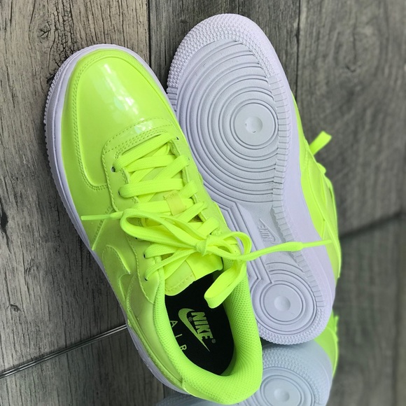 lv8 air force 1 yellow